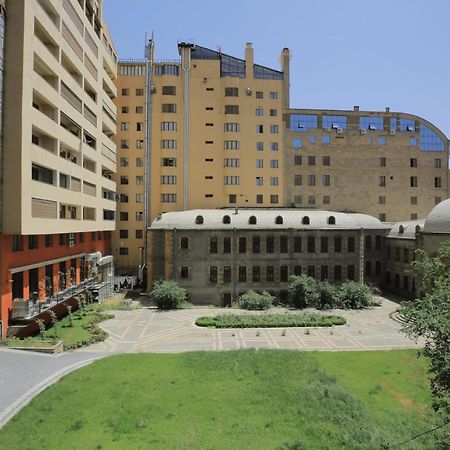 Danube Apartment By Downtown Inn Erivan Exterior foto